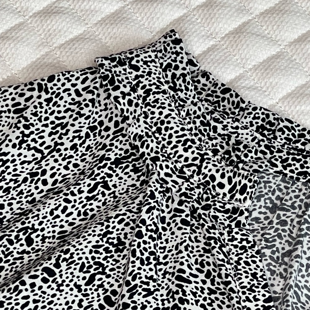 Talbots Ruffled Split Neck Shell in mini Animal Print - Picture 6 of 10